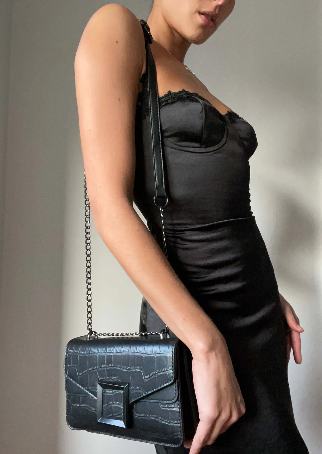 Calista Chain Handbag