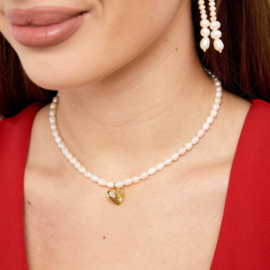 Pearls Heart necklace